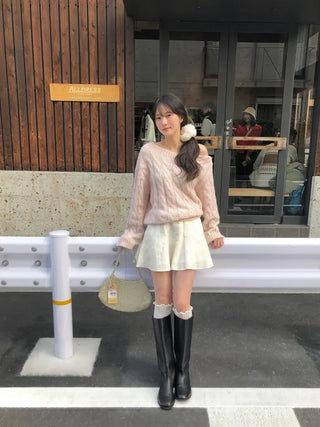 (3 colors) Boat neck button knit