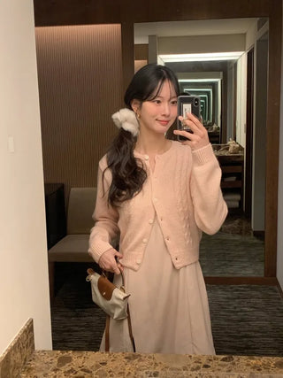 (3 colors) Cable Knit Round Neck Cardigan