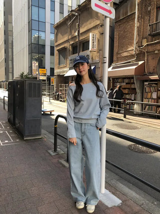Light blue denim pants