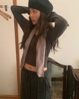 Fleece-lined V-neck long-sleeved cropped T-shirt