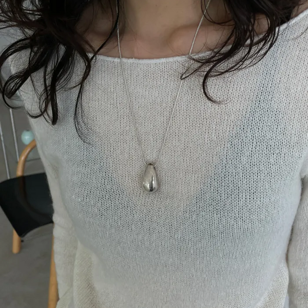(surgical) bold water drop necklace