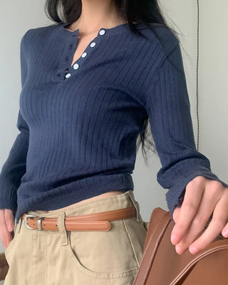 Henley neck button rib knit