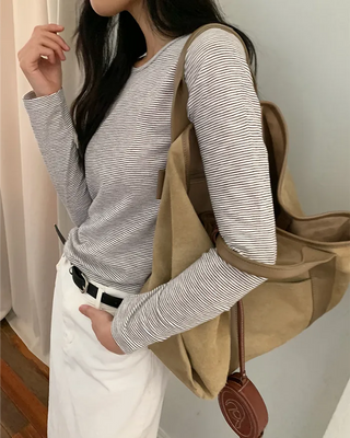Layered striped long-sleeved T-shirt
