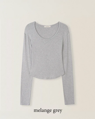 Round spandex T-shirt