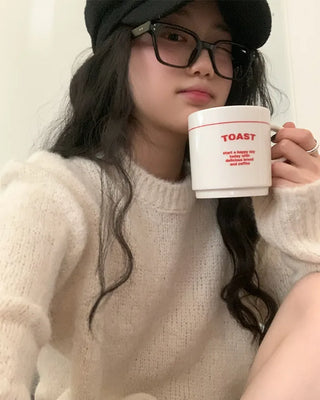 Round-neck long-sleeved knit