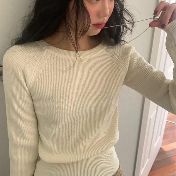 Slim raglan round long-sleeve knit