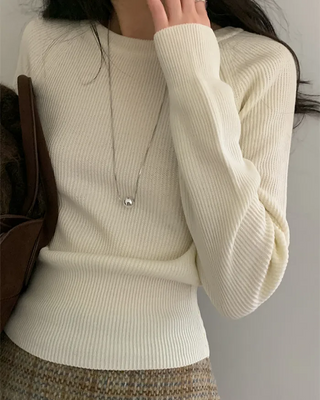 Slim raglan round long-sleeve knit