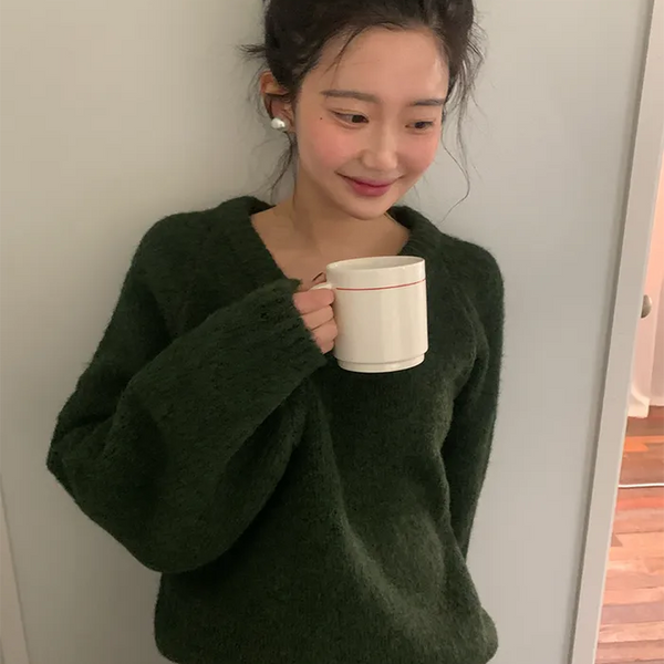 Basic Loose Fit V-Neck Knit