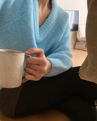 Basic Loose Fit V-Neck Knit