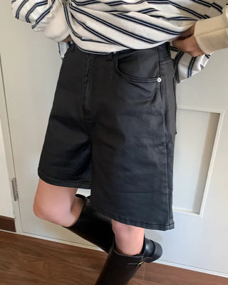 Coated Half Pants
