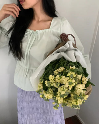 Square Shirring Ribbon Blouse