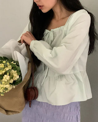 Square Shirring Ribbon Blouse