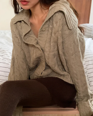 Twist Collar Knit Cardigan