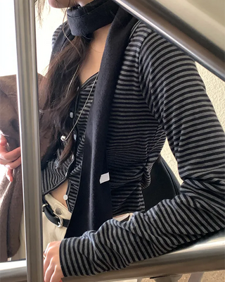 Border Shirred Layered Cardigan T-Shirt