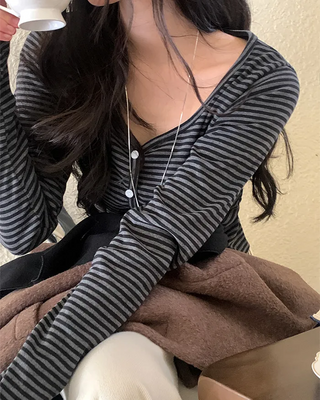 Border Shirred Layered Cardigan T-Shirt