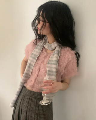 Striped muffler