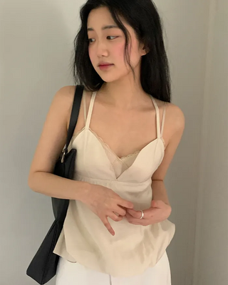 Layered bustier blouse