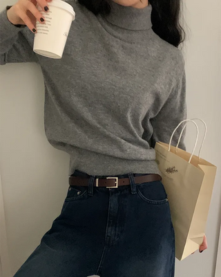 Cashmere turtleneck knit