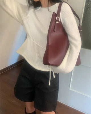 Loose-fitting long-sleeved knit