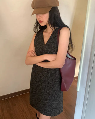 Simple V-neck dress