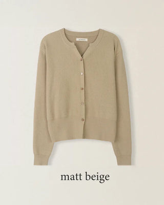 Y-neck modern cardigan