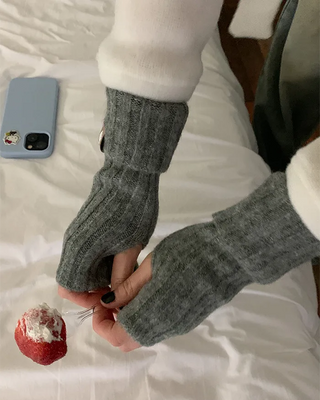 Knitted Hand Warmer Gloves