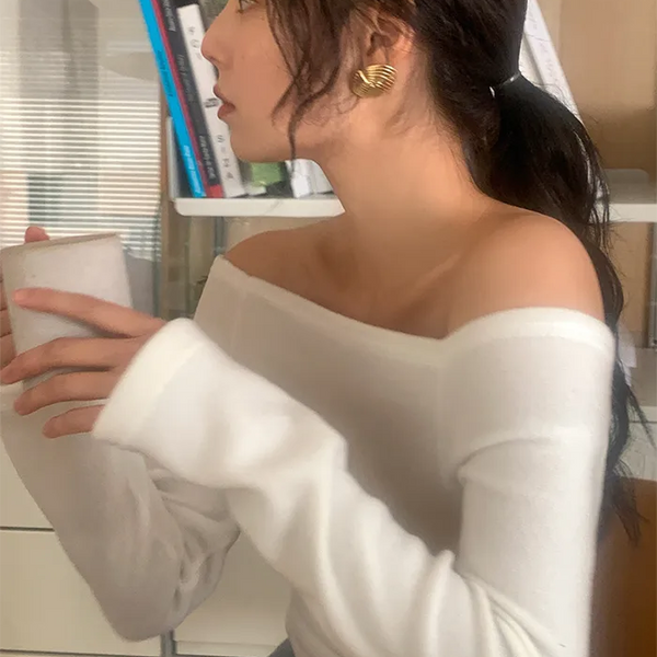 Basic off-shoulder long-sleeved T-shirt