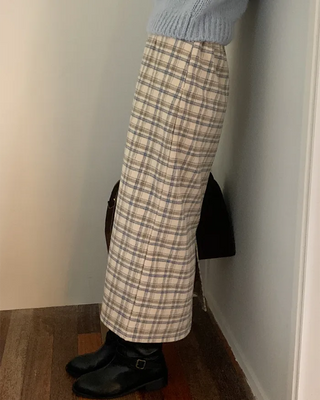 Wool check long skirt