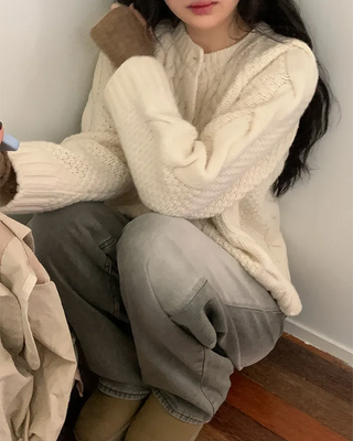Cable Twist Round Knit Cardigan