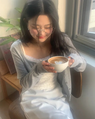 U-neck knit cardigan