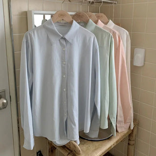 Soft, loose-fitting cotton shirt