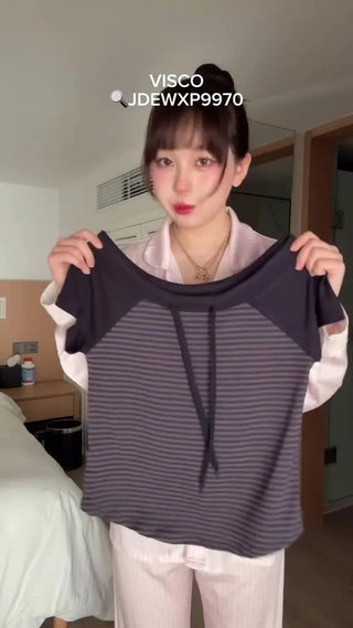 Raglan Border Off-Shoulder T-Shirt