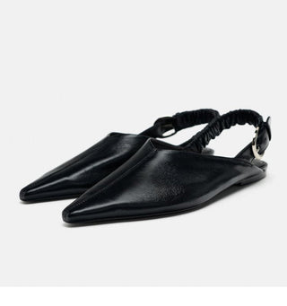 Pointed buckle straps flat sandals
