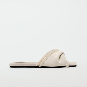 Tassel striped flat open-toe sandals