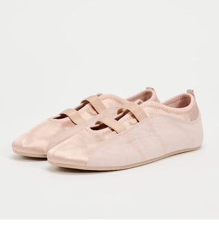 Round head satin Mary Jane shoes