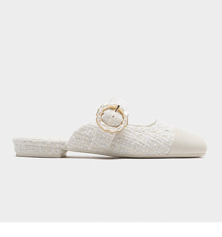 Closed-toe flat-soled mules