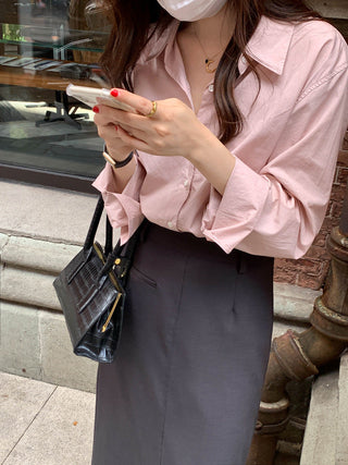 Solid Korean lapel loose long sleeved shirt