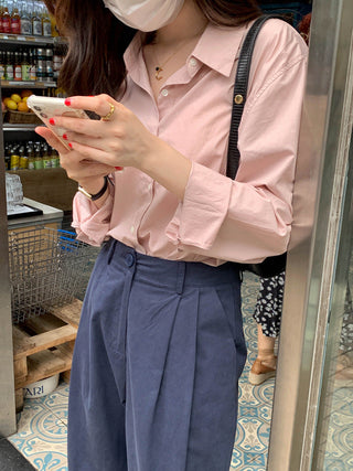 Solid Korean lapel loose long sleeved shirt