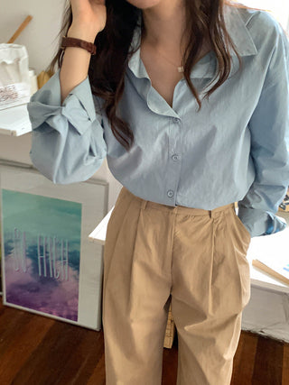 Solid Korean lapel loose long sleeved shirt