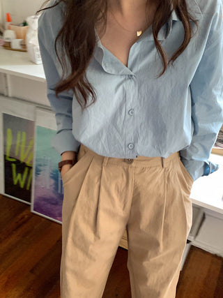 Solid Korean lapel loose long sleeved shirt