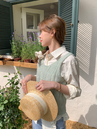 Solid Korean lapel loose long sleeved shirt