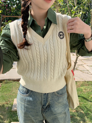 Solid Korean lapel loose long sleeved shirt