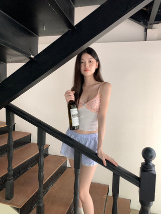 V neck lace small floral top