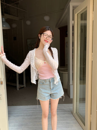 V neck lace small floral top