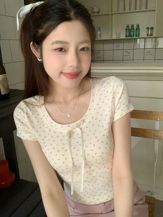 Circles Bow  Short sleeved top