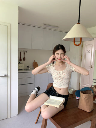 U collar strap short sleeved top