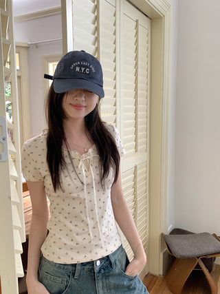 Fake two piece short sleeved floral top