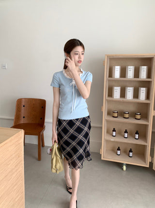 Fake two piece short sleeved floral top