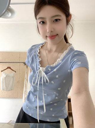 Fake two piece short sleeved floral top