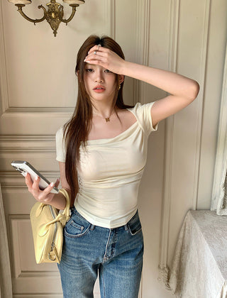 thin folds short sleeved wild top